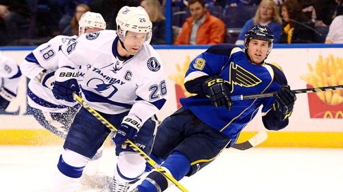 Lightning deal St. Louis to Rangers for Callahan