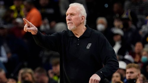 Young Spurs in title mix? Pop says don't bet on it