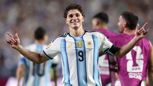 Transfer rumors, news: Barcelona set deadline for Argentina's Álvarez; Spain's Rodri wants Real Madrid