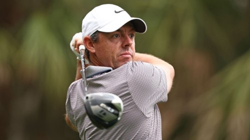 Players Championship final round resumes after 4-hour delay