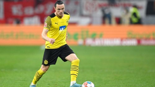 Dortmund talk to defender Nico Schulz about domestic violence complaint