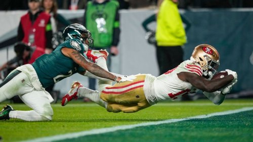 Best, worst of NFL Week 13: 49ers roll over Eagles, Texans' defense shines, Lions back on track