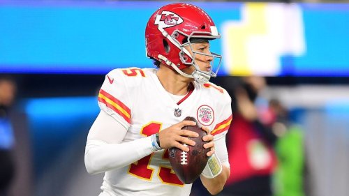 NFL playoff picture 2021: Standings, brackets, scenarios after Chiefs-Chargers, plus Week 15 outlook