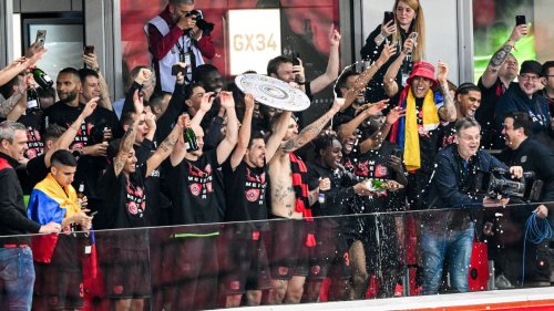 Leverkusen heal past wounds to lift historic Bundesliga title
