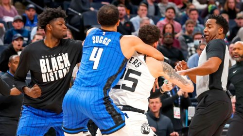 5 ejected after punches thrown in Magic-Wolves