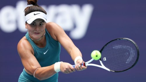 Bianca Andreescu, Taylor Fritz advance to R4 at Miami Open