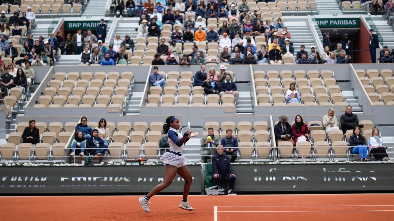 French Open officials 'not satisfied' with empty seats in stadium