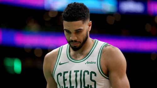 Celtics' Tatum doubtful for Game 3 with 'severe' wrist bruise