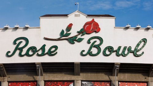 LA Galaxy Vs LAFC At Rose Bowl Set To Break MLS Single game Attendance LA Galaxy Vs LAFC At Rose Bowl Set To Break MLS Single game Attendance