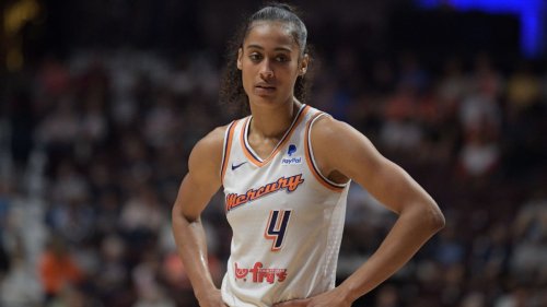 Skylar Diggins-Smith won't return to the WNBA in 2022: What it means for the Phoenix Mercury's playoff hopes and beyond