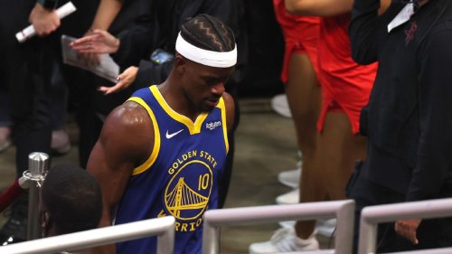 Warriors' Jimmy Butler suffers pelvis contusion, set for MRI