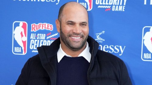 Albert Pujols to manage in '24-25 winter league, sources say