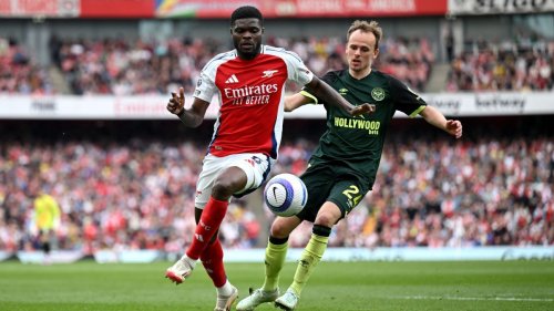 Arsenal's Mikel Arteta hints at willingness over Thomas Partey extension