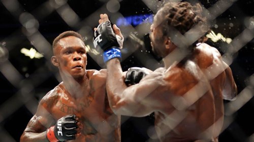 Israel Adesanya outpoints Jared Cannonier to retain UFC middleweight title