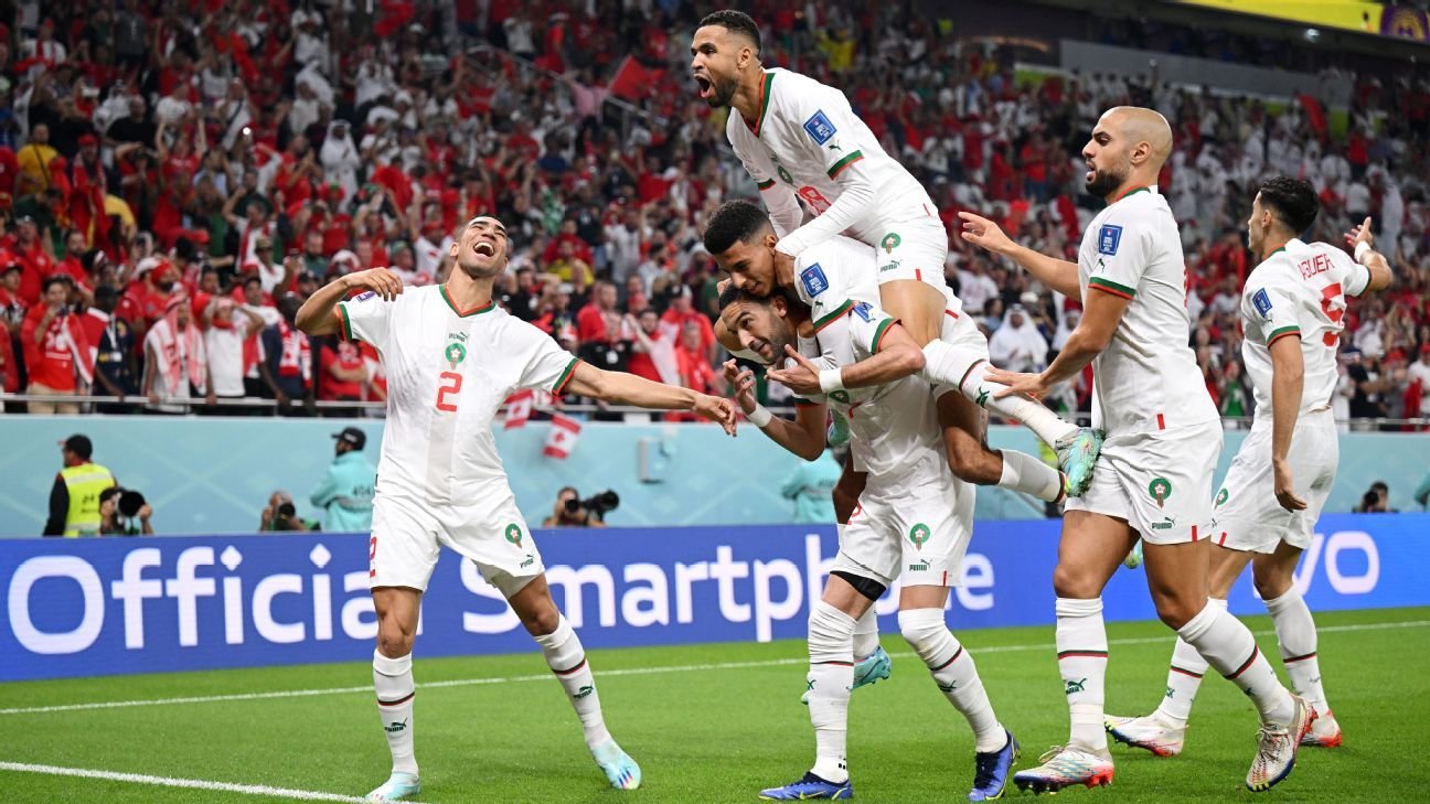 Ziyech and En-Nesyri fire Morocco in World Cup round of 16 as Canada's campaign ends with goalkeeping calamity