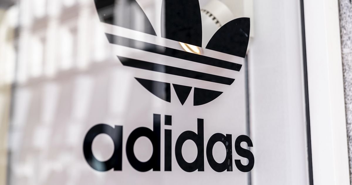 Wir haben die KI gefragt: Das ist der lässigste Adidas-Sneaker 2025!