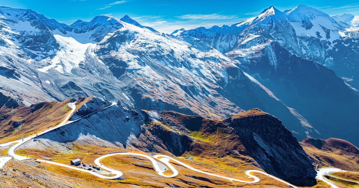 Die 10 schönsten Bergpässe sind wie gemacht für Roadtrips durch die Alpen