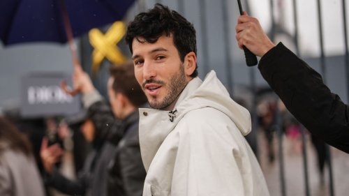 Laufen wie auf Wolken: Warum der On-Sneaker in Grau-Schwarz 2025 ein Must-have ist