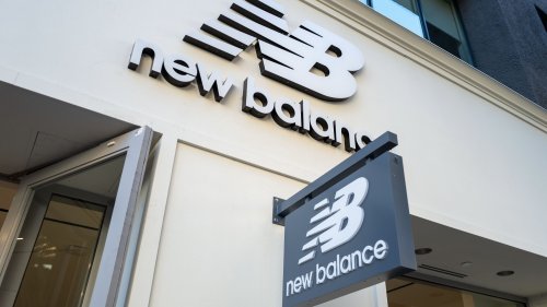 Laut New Balance: Der neue „Khaki-Weiß“-Sneaker ist im Frühling 2025 in