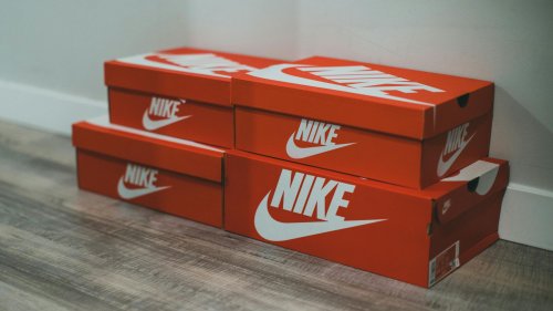 Leo ist out: Der coolste Schuhtrend 2025 ist der Dalmatiner-Sneaker von Nike