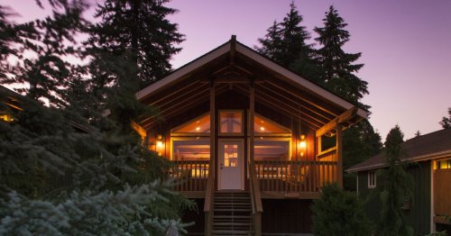 10 tolle Ferienhütten für den nächsten Urlaub, die man jetzt buchen sollte