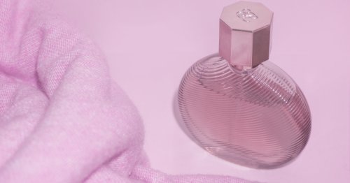 TikTok-Trend Vabbing: Warum Frauen gerade Vaginalsekret als Parfum benutzen