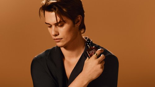 "Wenn du versuchst, allein durchzukommen, kommst du nicht weit." Armani beauty-Ambassador Nicholas Galitzine über Teamwork