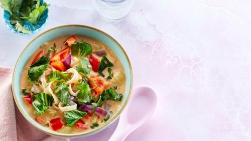 Schnell mal in die Ferne: Thai-Nudelsuppe mit Gemüse