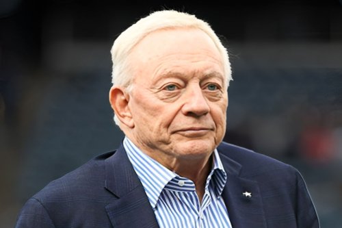 Jason Kelce Rips Into ‘America’s Team’ & Jerry Jones as Travis Kelce Sends Ominous Message on Dak Prescott