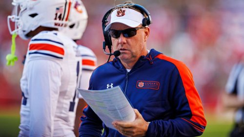 Auburn Reporter Clarifies Hugh Freeze’s Alarming Mass Exodus Situation After HC Confirms Jackson Arnold Injury Update