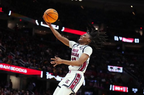 “Domino Effect” Hits Dawn Staley’s South Carolina as National Analyst Explains Reason Behind MiLaysia Fulwiley’s Exit