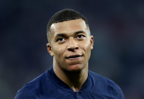 6X Pro Bowler NFL Legend, 44, Claims to Smoke Kylian Mbappe in a 60M ...