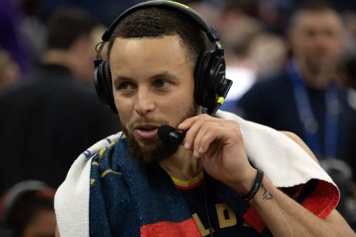 Stephen Curry in Chaos As Interaction With Female Reporter Takes Unexpected Turn After Game 3 vs Rockets