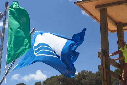 Blue Flags 2022: Best Beaches on Mallorca - Estilo Palma