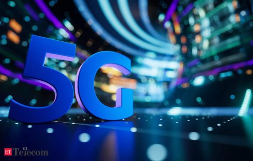 India to shift to 'smartphone era' for cars embracing 5G, advanced AI in 2025: Report