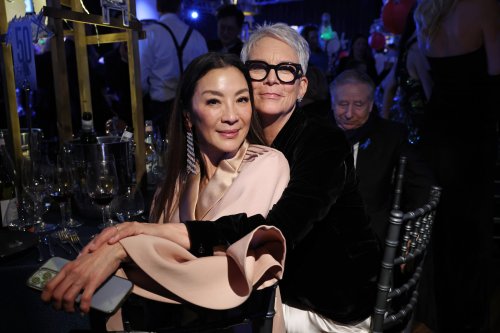 Jamie Lee Curtis Says She ‘had No Idea She Kissed Michelle Yeoh In