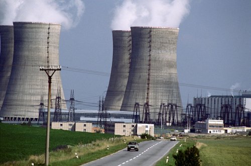 France’s EDF loses appeal on Czech nuclear power plant procurement - Euractiv
