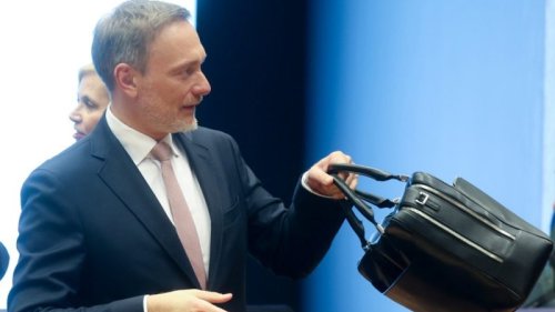FDP Lindner defends Germany's debt ceiling as 'inflation brake'