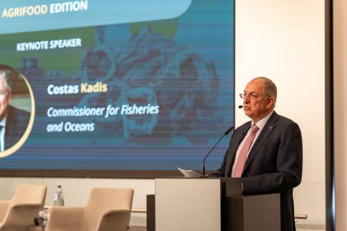 Fisheries 'high in the agenda' in talks with UK and Norway, says Commissioner - Euractiv