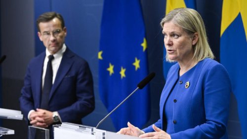 Sweden takes formal decision to apply for NATO membership
