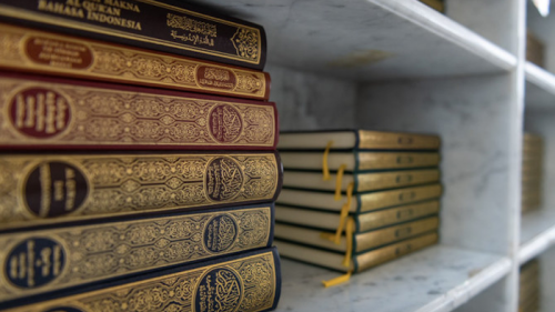 Makkah Grand Mosque Gets 80,000 New Qur’an Copies For Distribution To Pilgrims