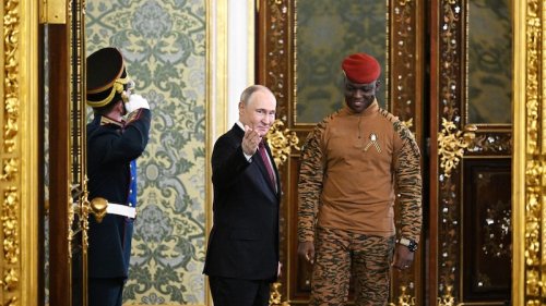 How To Crown An Impostor – OpEd