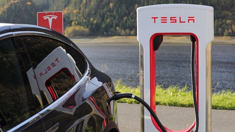 Why Has Elon Musk Lost Interest In New Energy Vehicles? – Analysis