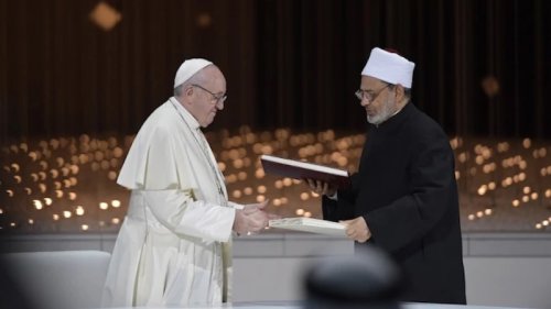 Grand Imam Of Al Azhar Mosque Inspired Pope Francis To Strive For Brotherhood – OpEd