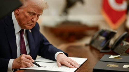 How A President Becomes A Dictator: By Executive Order – OpEd