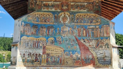 Mosaïques dorées et fresques géantes : 4 églises pleines d'art à visiter en Europe cette année