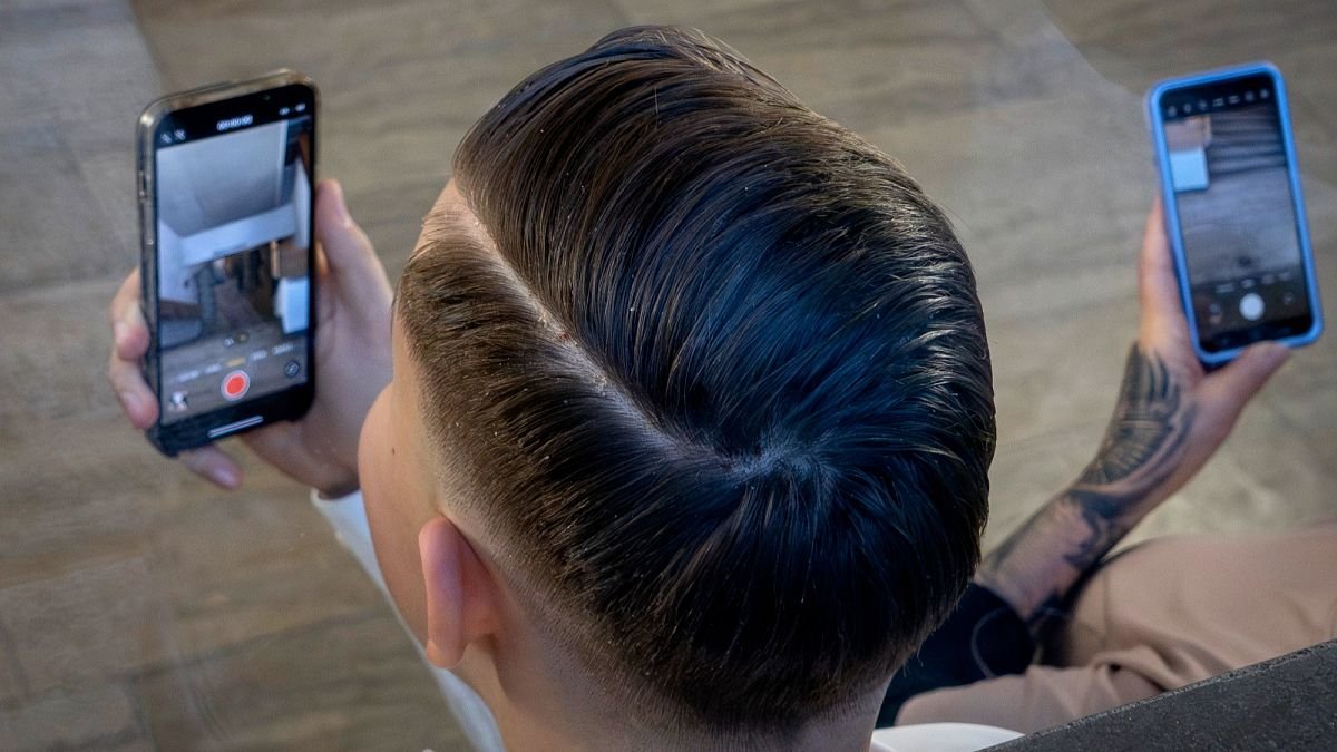 De fausses vidéos TikTok montrent des centaines de milliers de personnes défilant pour l'AfD en Allemagne