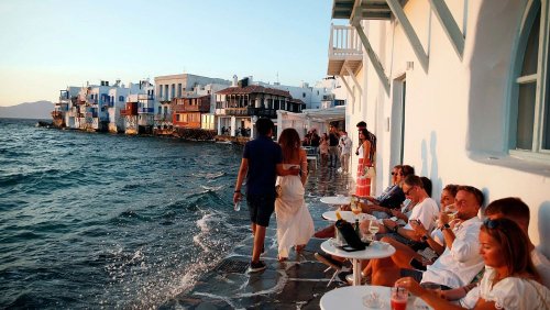 Greece to stop illegal construction on the party island of Mykonos