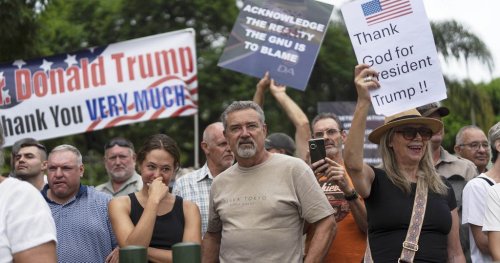 49 white South Africans head to US under Trump refugee offer