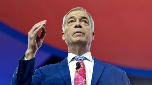 Brussels police shuts down Orbán and Farage's far-right, nationalist gathering